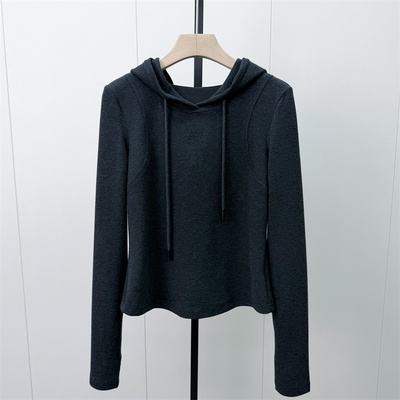 乂●2026秋季新品 连帽套头卫衣女休闲短款宽松日常长袖上衣3485