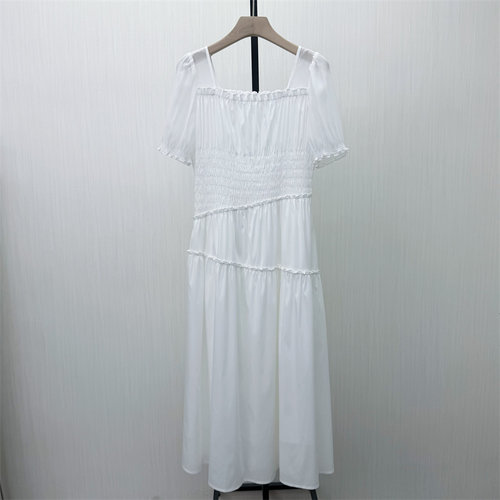 KA●2026夏季新品 法式方领连衣裙女气质显瘦小清新a字茶歇裙9062