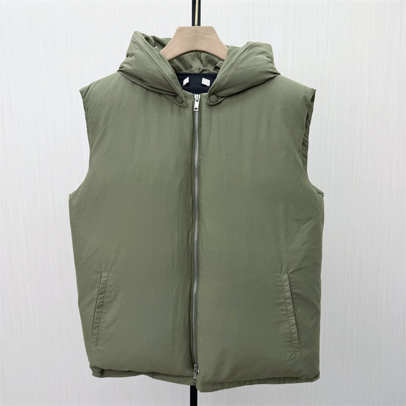 品牌折扣●2025冬季新品 加厚棉服马甲女帽子可拆卸保暖马夹外套