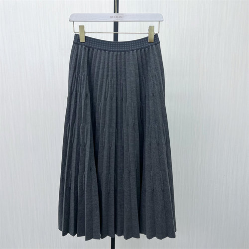 C●2025冬季新品 伞裙半身裙女高腰显瘦气质百搭大摆长裙6189