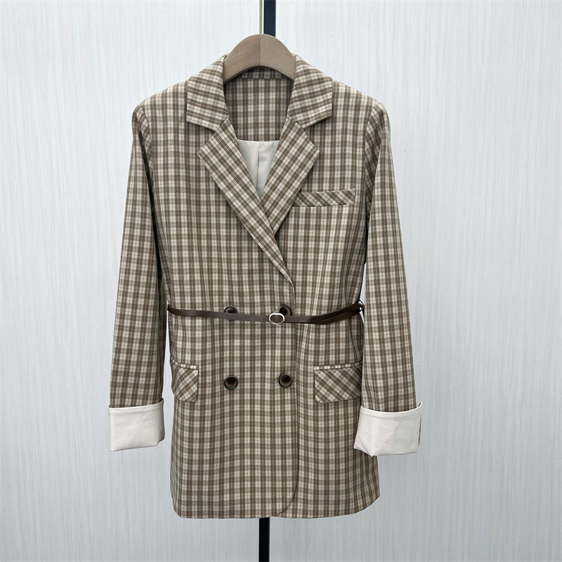 恩●2024秋装新品 格子西装外套女复古气质通勤宽松显瘦大衣677