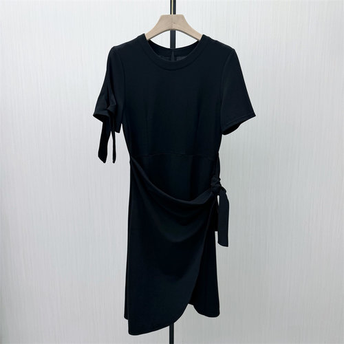 S●2026夏季新品 短袖连衣裙女设计感休闲小众修身显瘦T恤裙子563