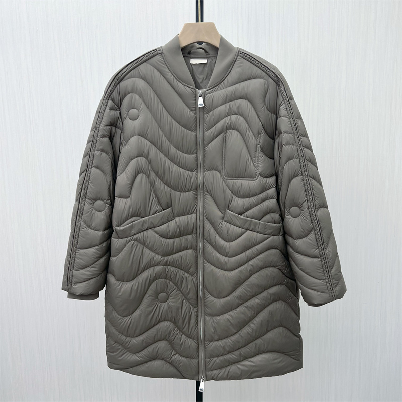 C●2025冬季新品 羽绒服女时尚长款宽松加厚保暖白鸭绒外套9503