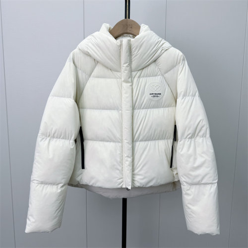 S●2026冬季新品 短款连帽鹅绒服女宽松面包服加厚保暖外套968