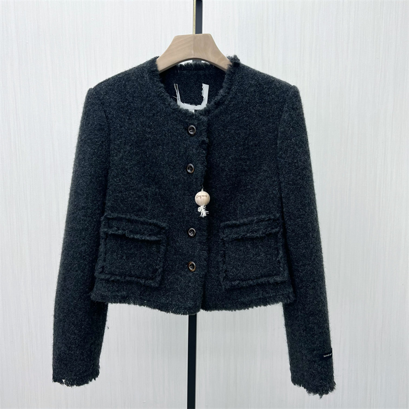 fei●2025冬季新品 双面呢大衣女气质短款宽松绵羊毛呢子外套8359