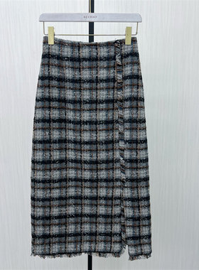 C●2025冬季新品 格纹毛呢半身裙女气质通勤直筒包臀显瘦长裙6125