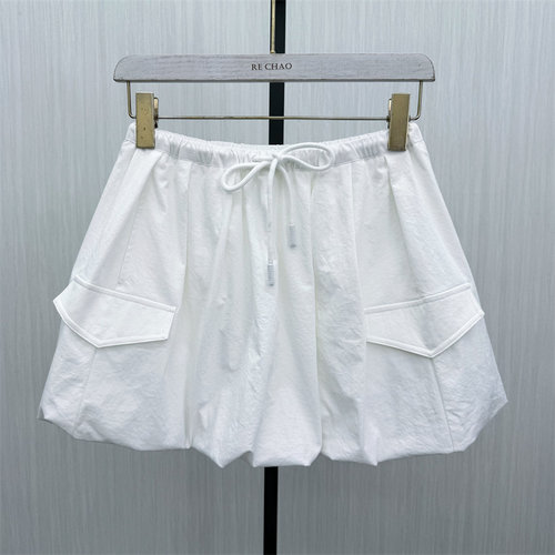 伊●2026夏季新品 花苞裙女高腰显瘦气质通勤百搭短裙半身裙3235