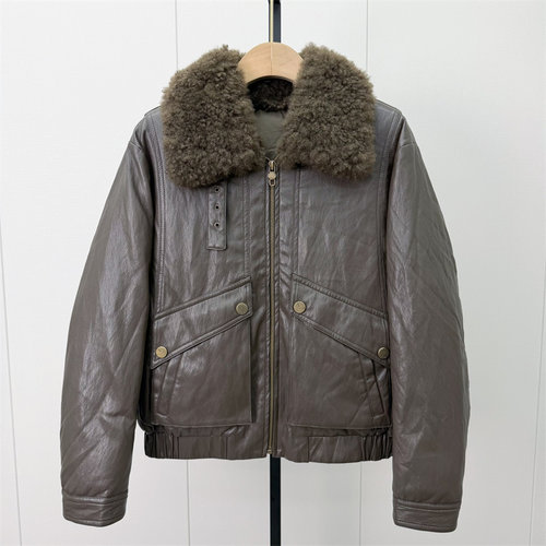 S●2026冬季新品 保暖皮衣外套女宽松休闲日常百搭短款羽绒服352
