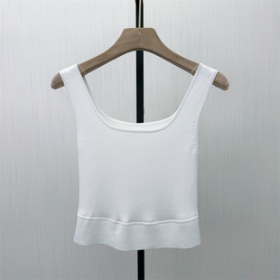 恩●2026夏季新品 短款针织背心女修身显瘦打底内搭吊带上衣598