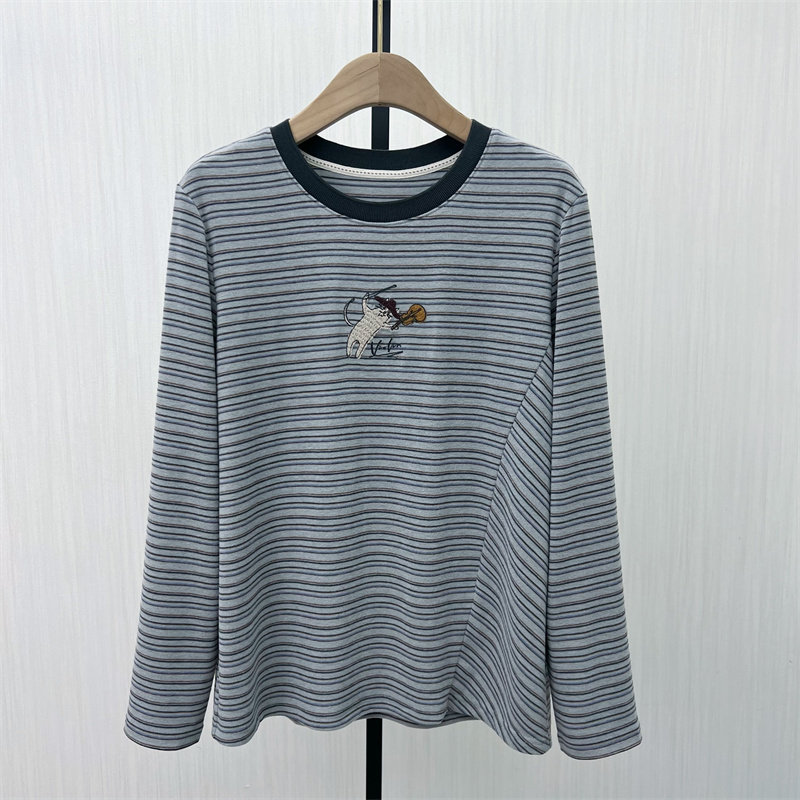 C●2025冬季新 磨毛条纹长袖T恤女休闲宽松百搭显瘦打底上衣1115