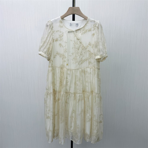 香●2026夏季新品 法式连衣裙女气质显瘦小清新a字长裙茶歇裙4541