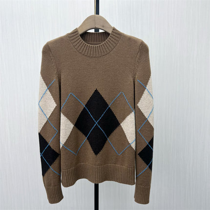 司●2025冬季新品 套头毛衣女菱格提花针织衫打底毛衫上衣1090