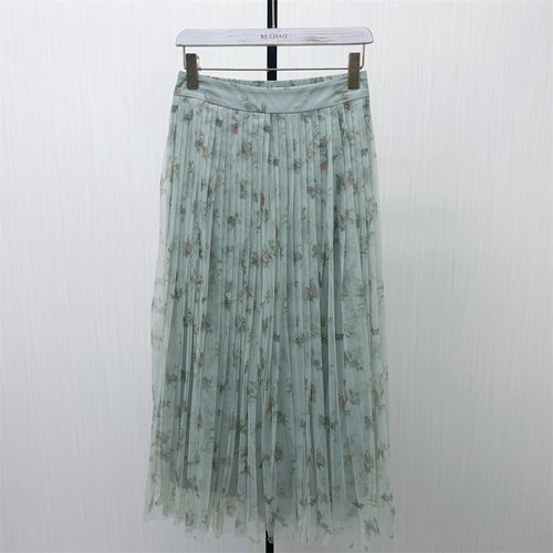 芭●2026夏季新品 碎花网纱半身裙女气质显瘦淑女长裙a字裙2012