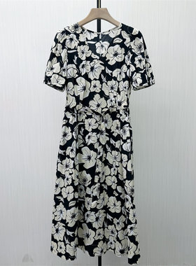 恩●2026夏季新品 法式碎花连衣裙女气质显瘦小清新茶歇长裙125