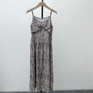 C●2025秋季新品 法式吊带连衣裙女气质通勤显瘦无袖长裙7179