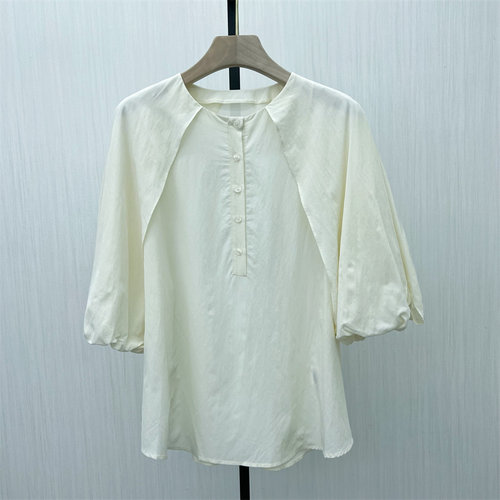 fei●2025秋季新品 中袖衬衫女气质宽松通勤简约打底上衣7007