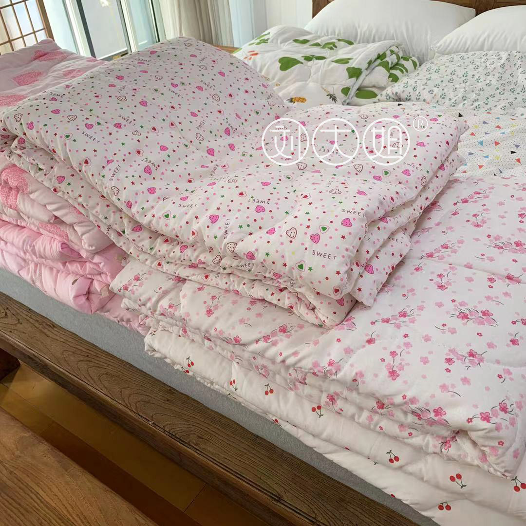 刘大姐家特价处理！秋冬被棉花芯