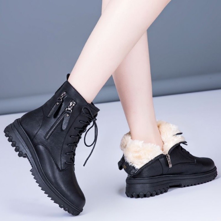 厚底加绒保暖马丁靴女2024秋冬季新款软皮短筒靴棉鞋百搭圆头皮靴