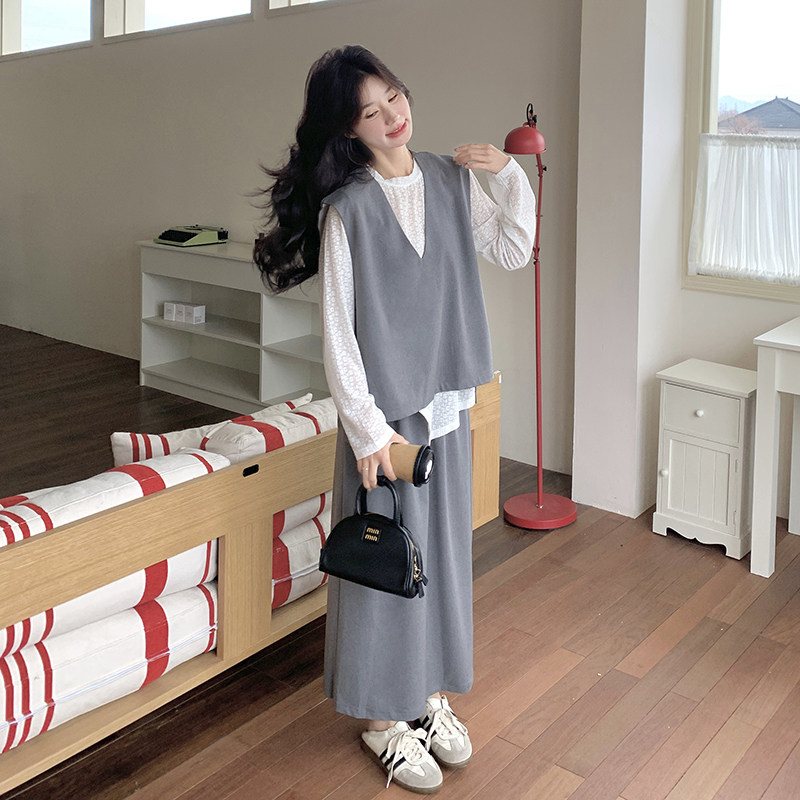 2025春秋新款显瘦马甲不规则上衣半身裙三件套女灰色休闲时尚套装,女装套装/套裙,乔安迪