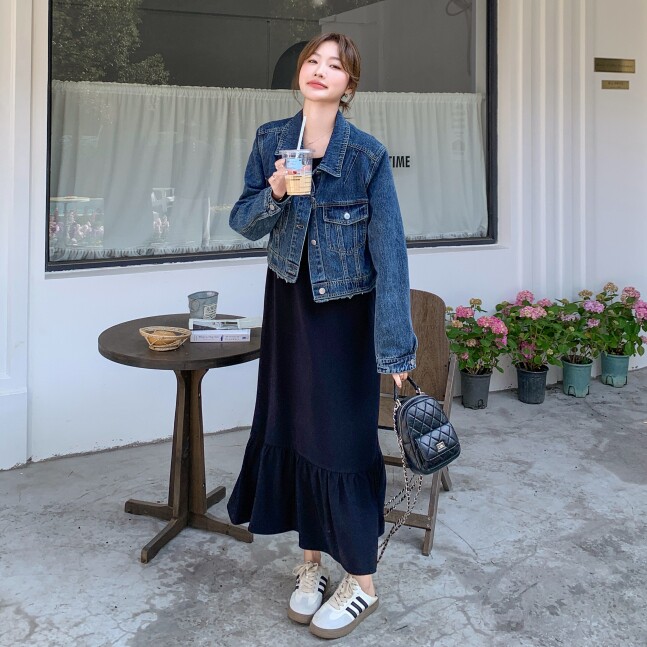 黑色背心连衣裙套装女2025春季新款韩系气质牛仔短外套长裙两件套图片