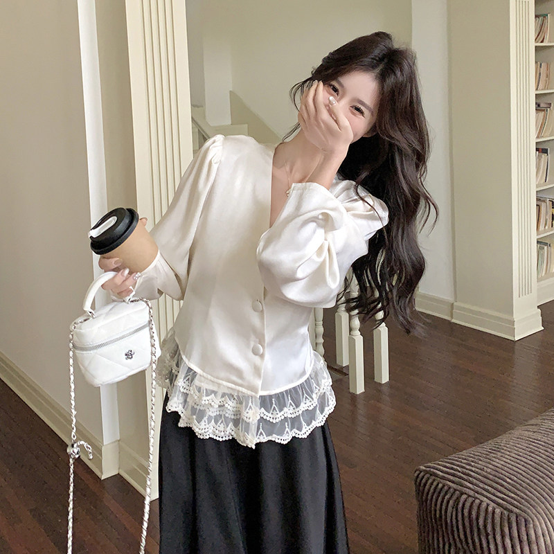 法式蕾丝拼接v领衬衫半身裙套装女2025春季新款气质高级感两件套,女装套装/套裙,乔安迪