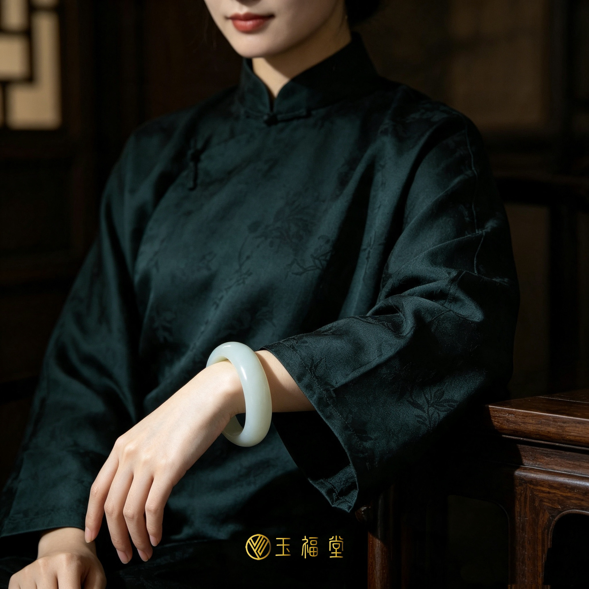 玉福堂 | 新疆和田籽 | 青花籽手镯 | 宽胎玉镯 高青白镯子 57mm