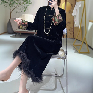 时尚新中式花鸟刺绣拼真丝丝绒百搭松弛感十足中式立领小外套