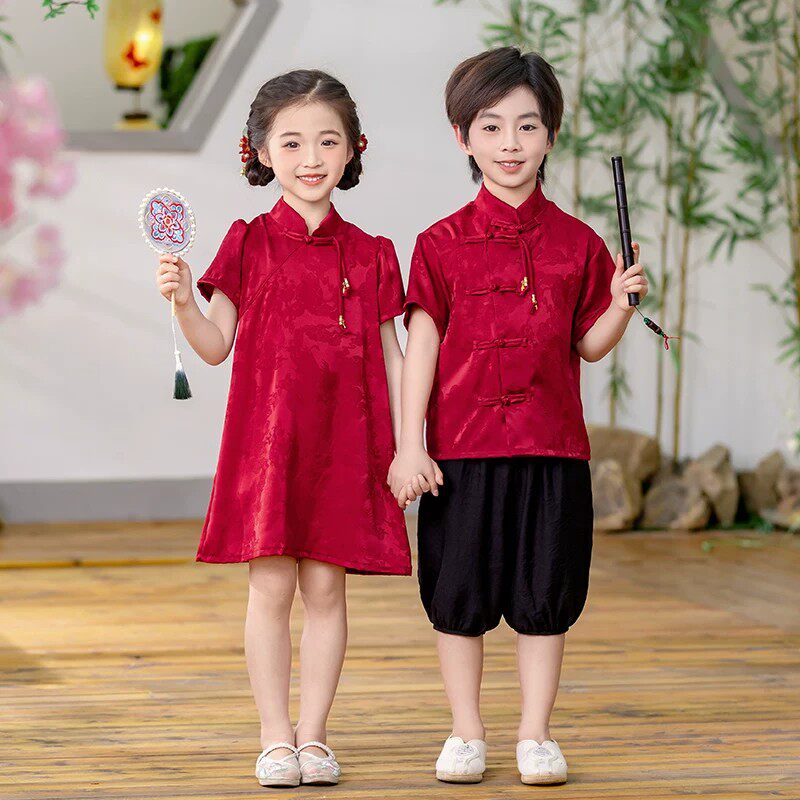 六一儿童节演出服唐装喜庆汉服中国红男女宝宝周岁服新中式旗袍