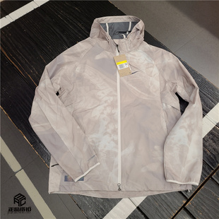 Nike Storm-Fit Running Division 男子防风拒水跑步夹克 FB8551