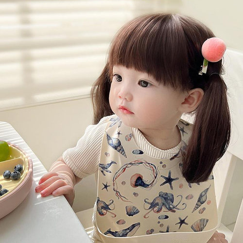 Qlittle儿童硅胶围兜口水兜