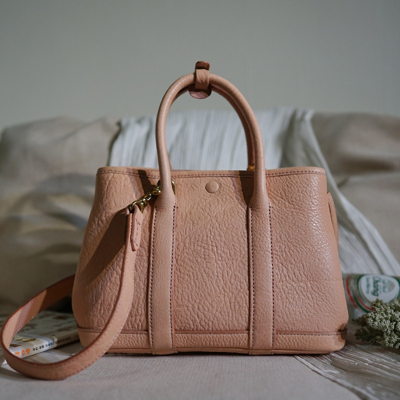 高油脂植鞣牛皮牛货！单肩斜挎女真皮塑形休闲水桶包,箱包皮具/热销女包/男包,通用款女包,淘宝优惠券,粉丝福利购,淘宝优惠卷