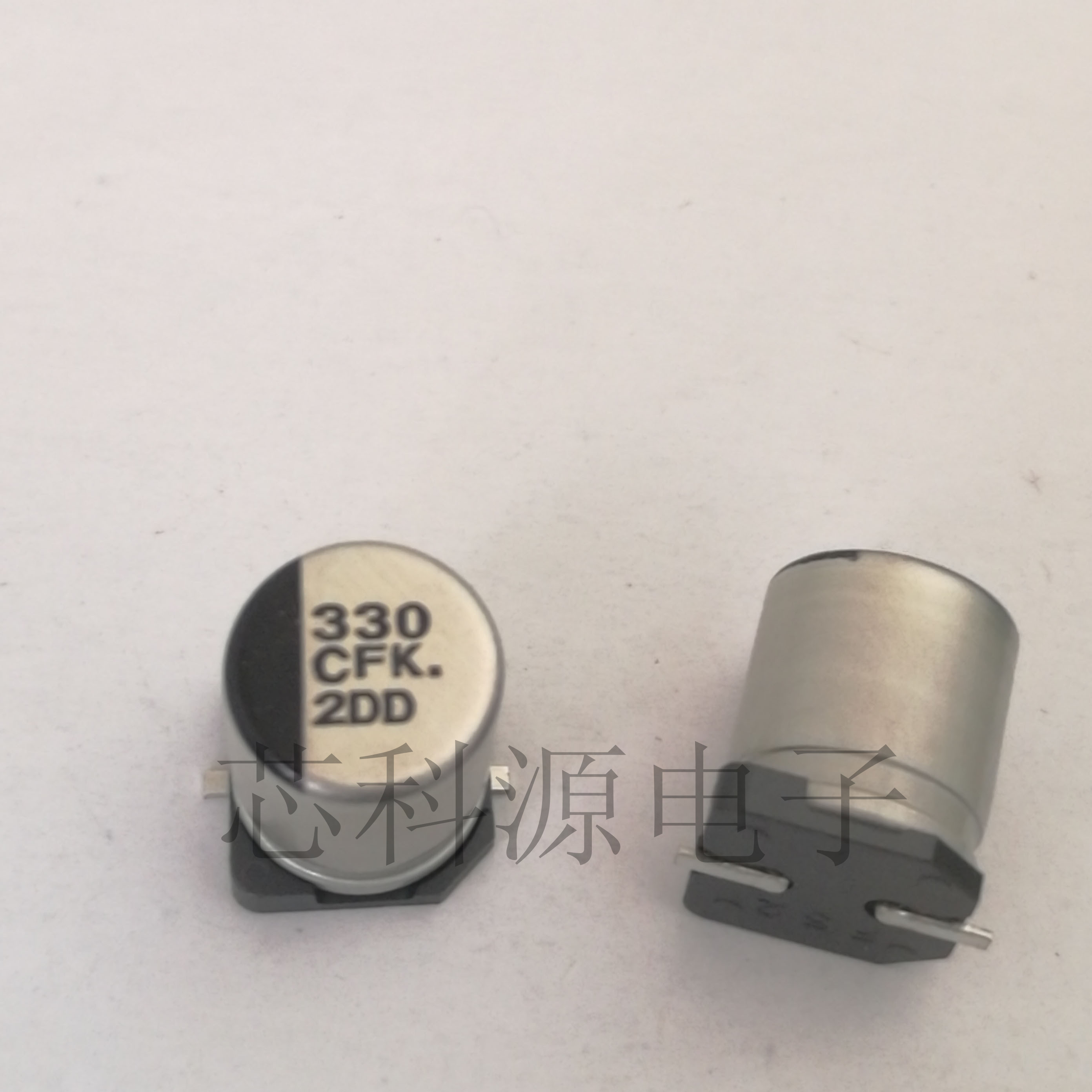 松下贴片铝电解电容 EEEFK1C331P 高频低阻 8X10.2 16V330UF