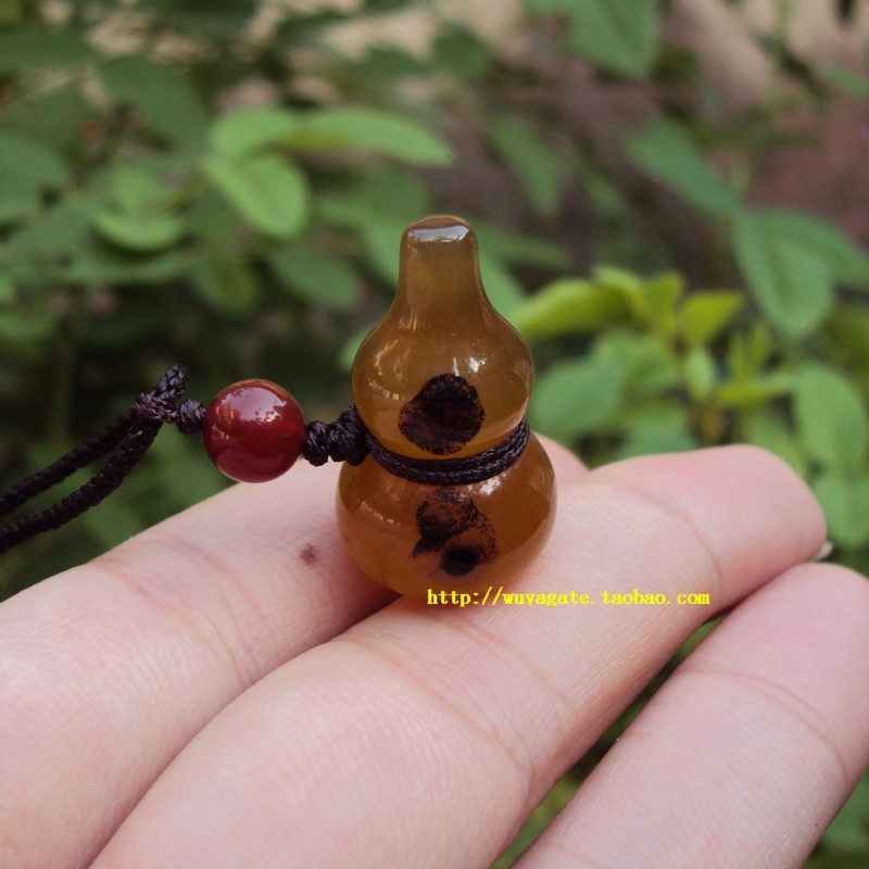 巴西纯天然原色无烧蜜糖玛瑙小葫芦吊坠女款迷你可爱俏色复古挂件