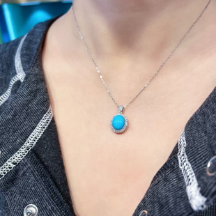 天然原矿美国睡美人蓝松石吊坠18k金钻石镶嵌尺寸10.33x8.85mm