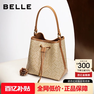 百丽包包女新款 复古海鸥老花单肩斜挎手提菜篮子水桶包X2052DX5