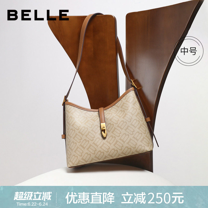 百丽包包女式新款老花通勤单肩斜挎包水桶包大容量托特包X7023CX4