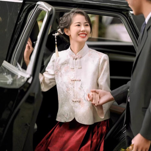 新中式国风红色马面裙两件套装秋冬季改良汉服女装订婚礼服敬酒服