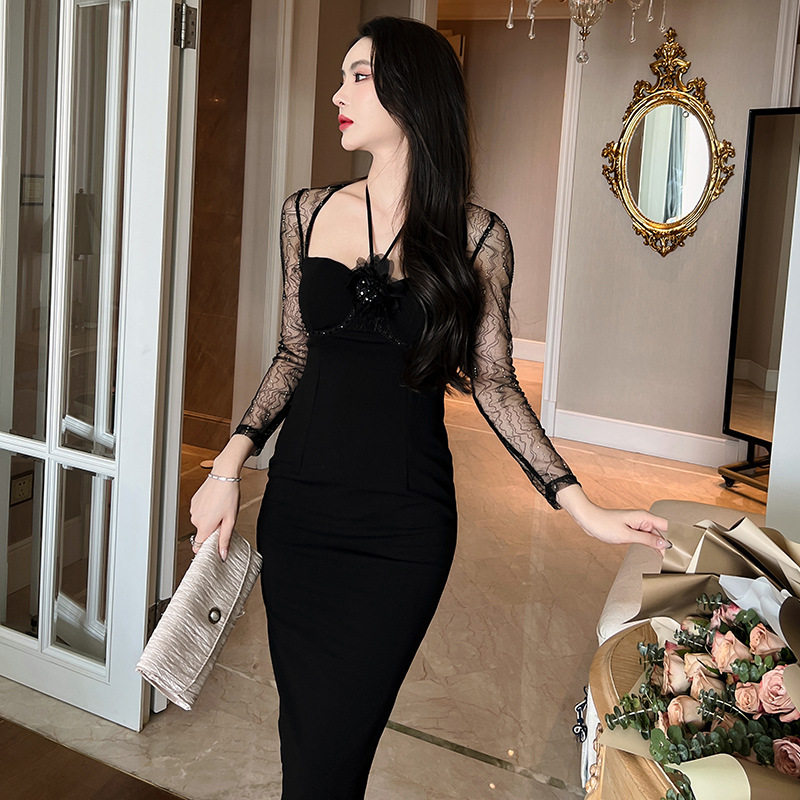 2025秋装新款名媛气质网纱拼接挂脖修身显瘦连衣裙礼服长裙20165,女装/女士精品,连衣裙,淘宝优惠券,粉丝福利购,淘宝优惠卷