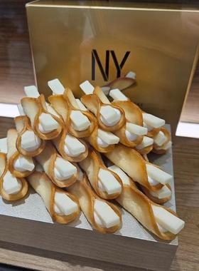 日本零食New York Perfect Cheese东京NY芝士奶油脆饼蛋卷12枚装