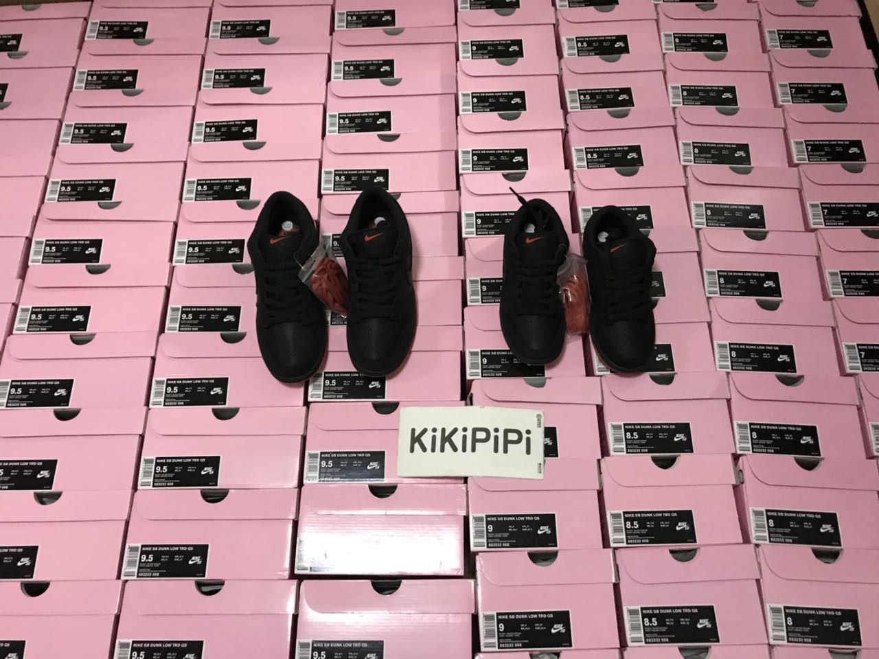 nike dunk sb low trd qs pigeon 黑鸽子 合作限量板鞋883232-008