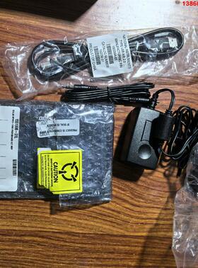 询价购-NI MYRIO-1900 配套的外围附件包括电源适配器，盒