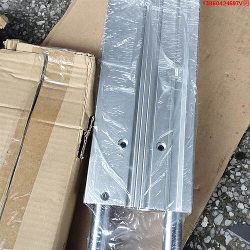 询价购-AIRTC三轴导杆气缸TCM32*250S