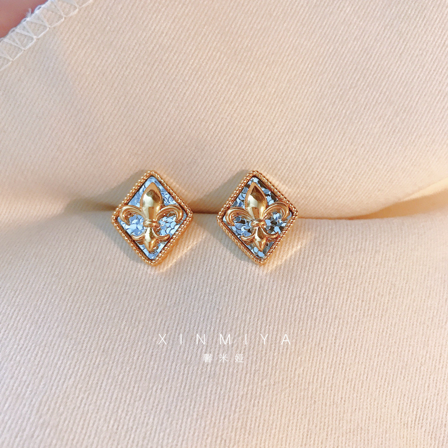 老钱风几何型闪闪碎冰冰鸢尾花朵耳钉女设计感精致大牌高级耳环潮,饰品/流行首饰/时尚饰品新,耳钉,淘宝优惠券,粉丝福利购,淘宝优惠卷