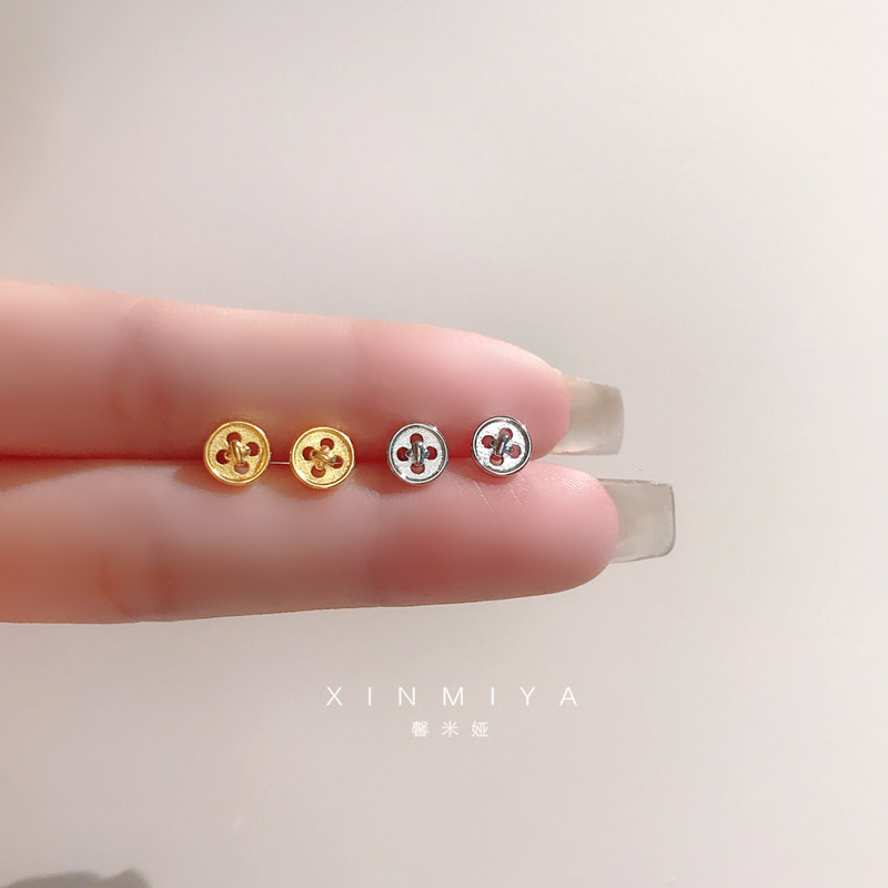 小众设计感博主同款百搭纽扣耳钉