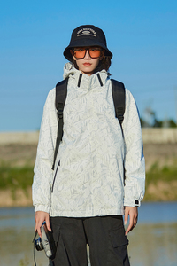 秋季情侣款冲锋衣印花迷彩防风放水户外运动夹克外套男6268M-P45图片