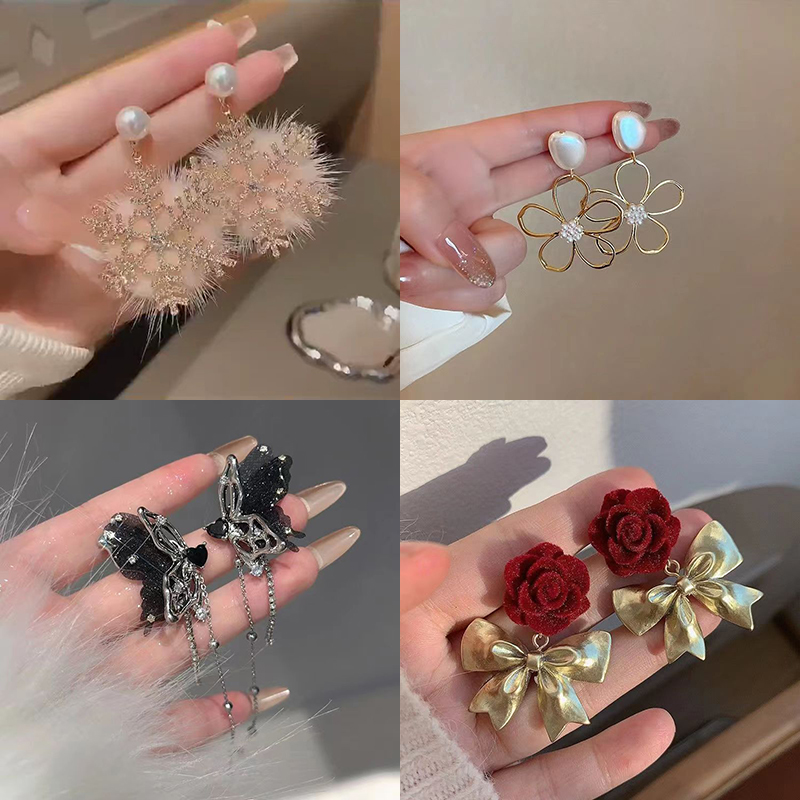 思慕琦气质合金女电镀花朵耳环