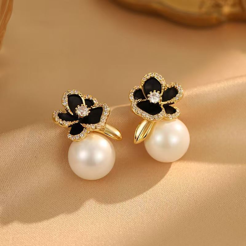 思慕琦气质合金女仿珍珠花卉耳环