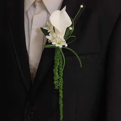 马蹄莲定制韩式婚礼紫色手工胸针