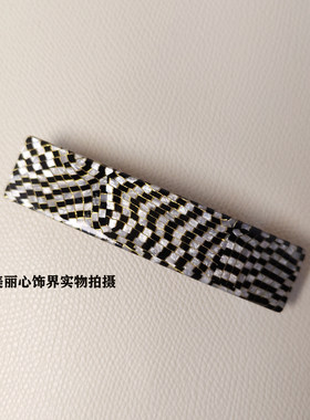 顶夹专柜同款翡翠绿简约气质法国