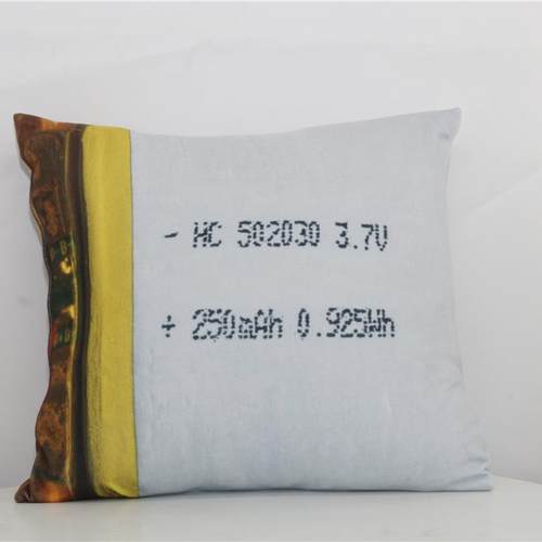 空白头套黑色收下巴眼眶款